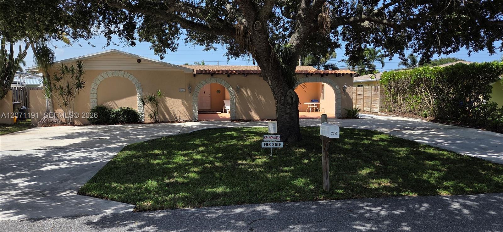 2359 N Wallen Dr, Palm Beach Gardens FL 33410