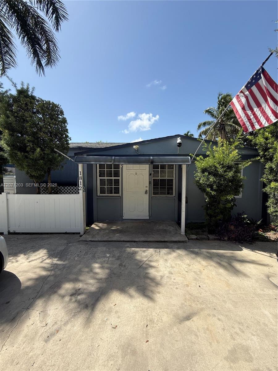 1812 Coolidge St # 1, Hollywood FL 33020
