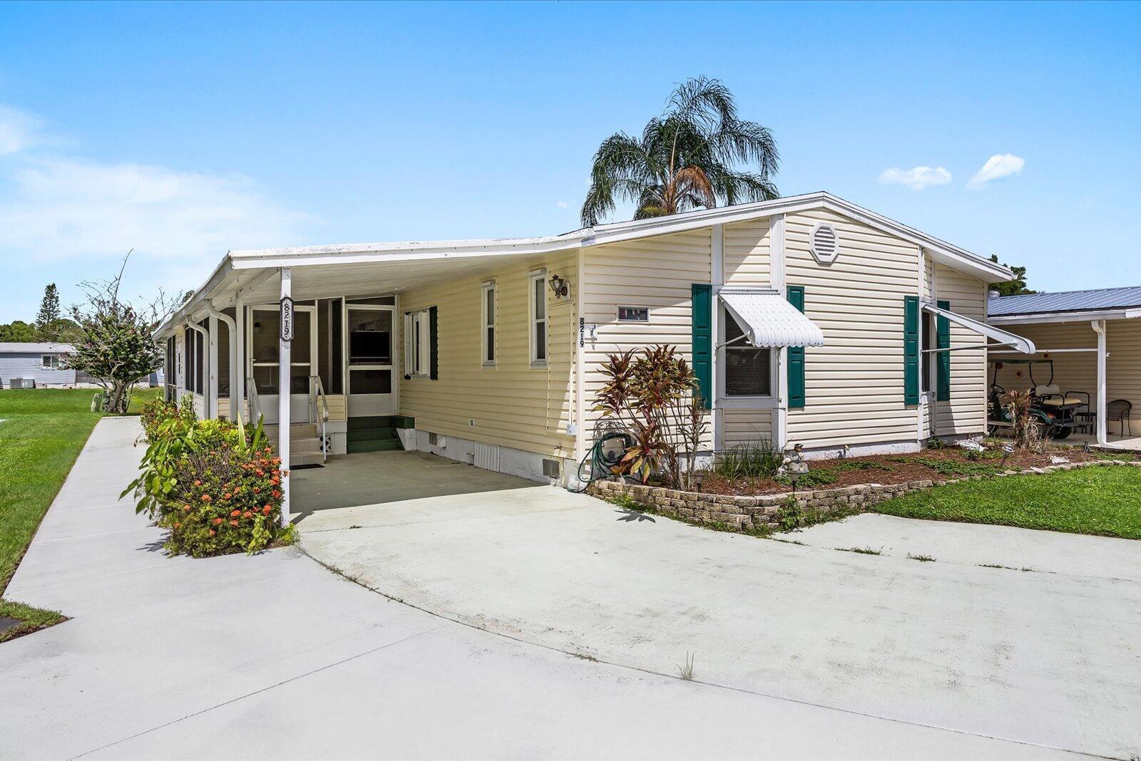 8219 Cinnamon Lane, Port St. Lucie FL 34952