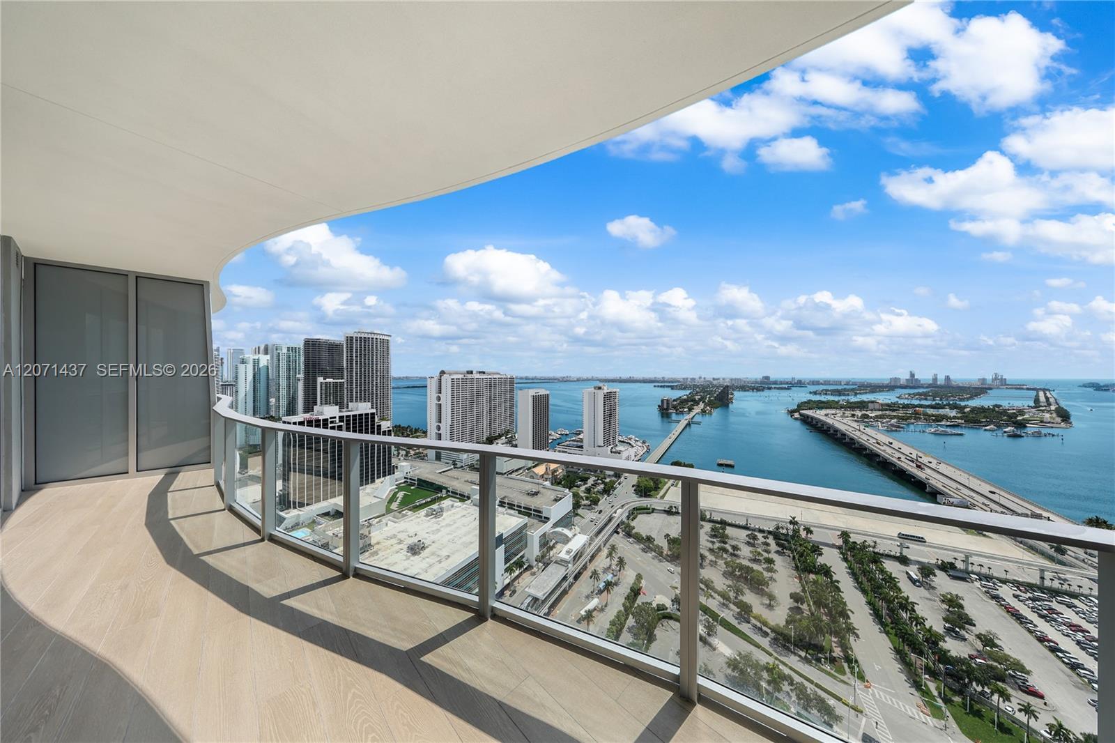 1400 Biscayne Blvd # 3405, Miami FL 33132