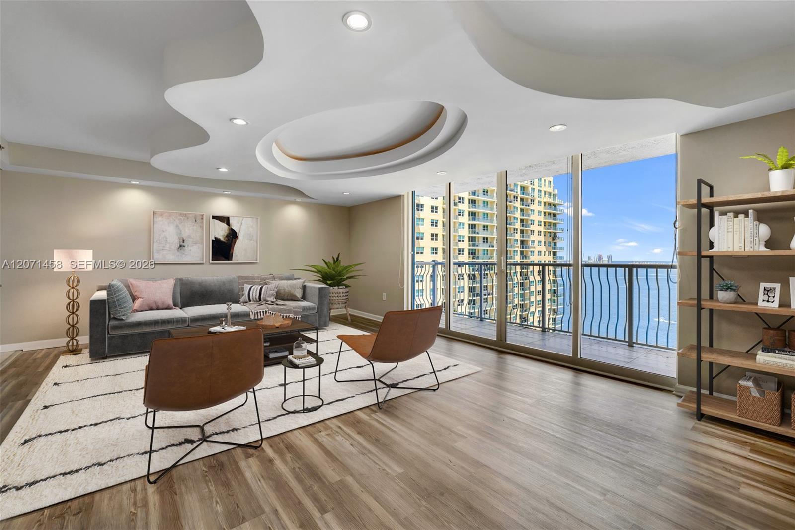 1200 Brickell Bay Dr # 3001, Miami FL 33131