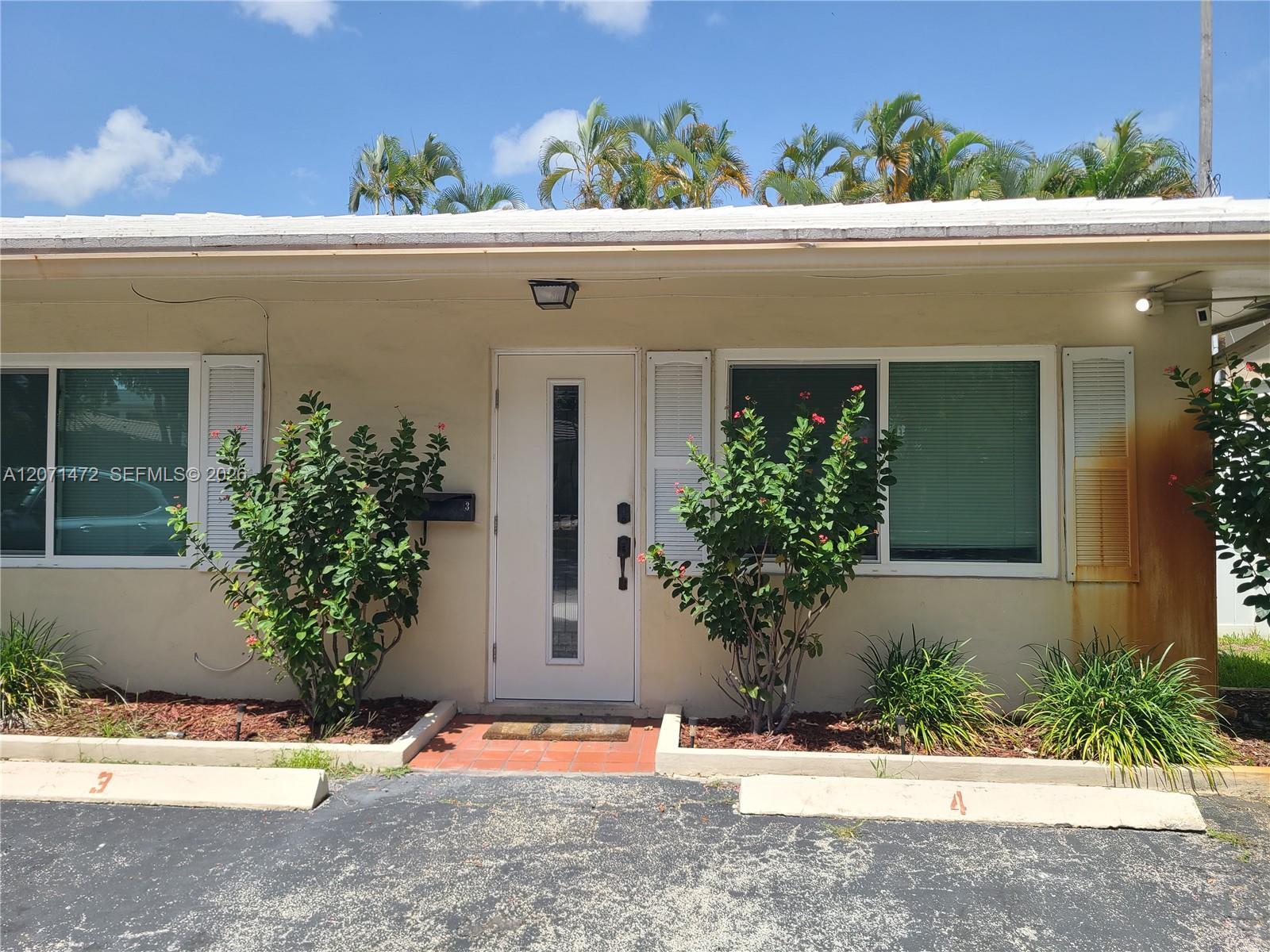 633 NE 16th Ave # 3, Fort Lauderdale FL 33304