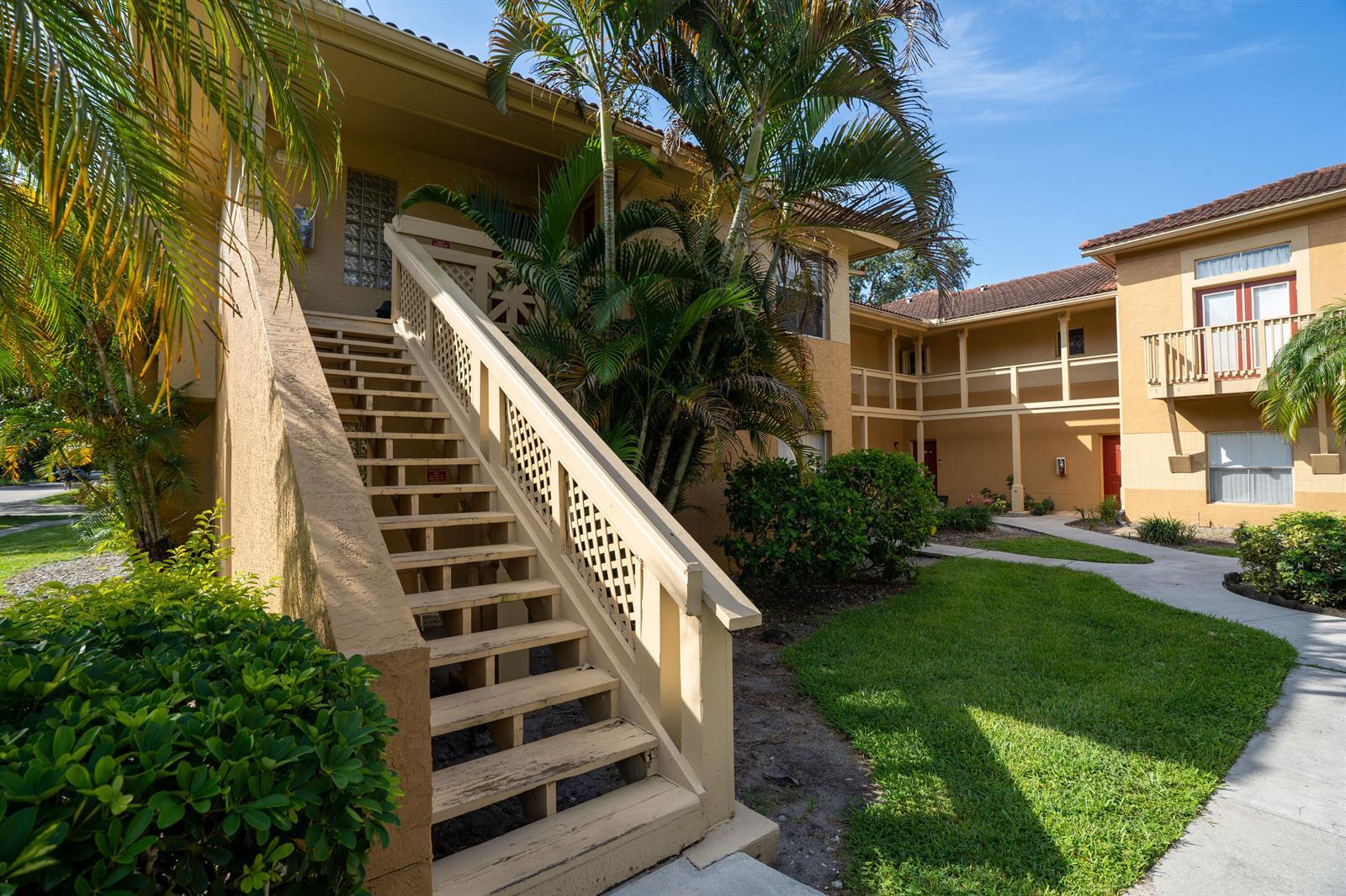 4791 VIA PALM Lakes # 1709, West Palm Beach FL 33417