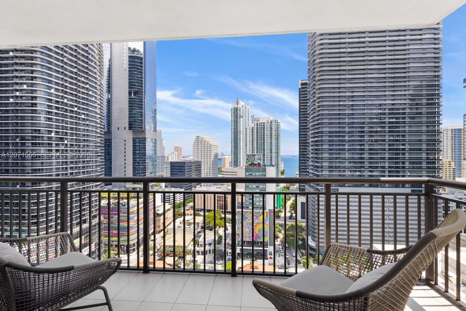 999 SW 1st Ave # 2502, Miami FL 33130