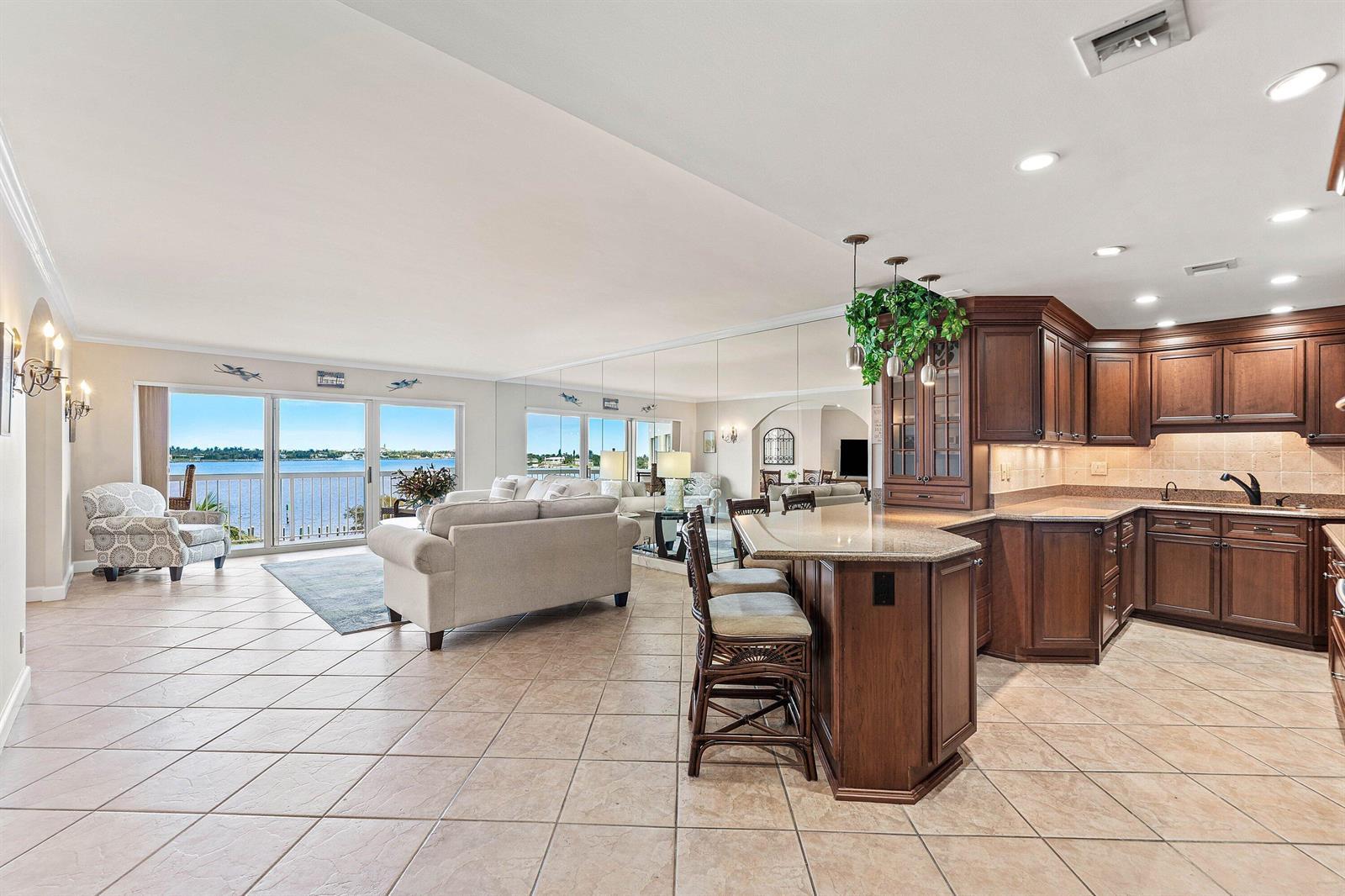2600 N Flagler Drive # 509, West Palm Beach FL 33407