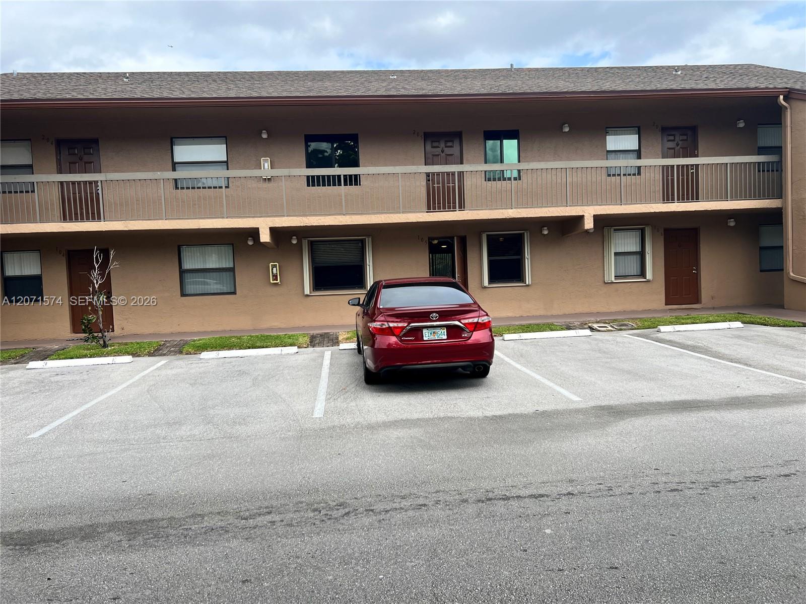 10005 Winding Lake Road # 105, Sunrise FL 33351