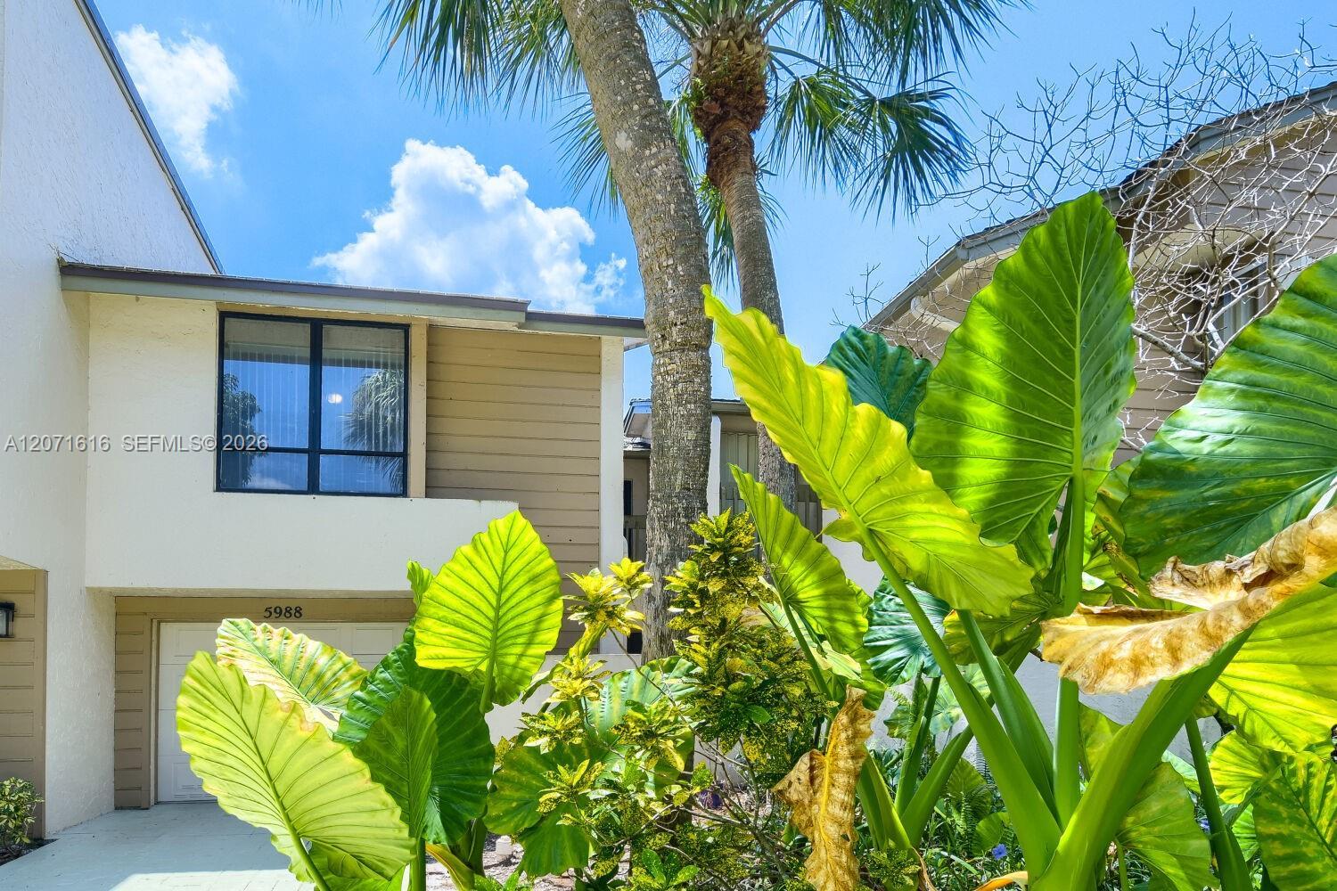 5988 Glendale, Boca Raton FL 33433