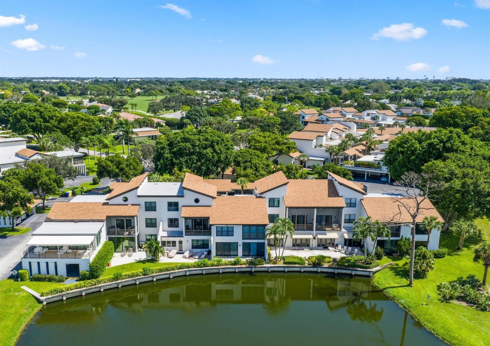 800 GREENSWARD Court # I, Delray Beach FL 33445
