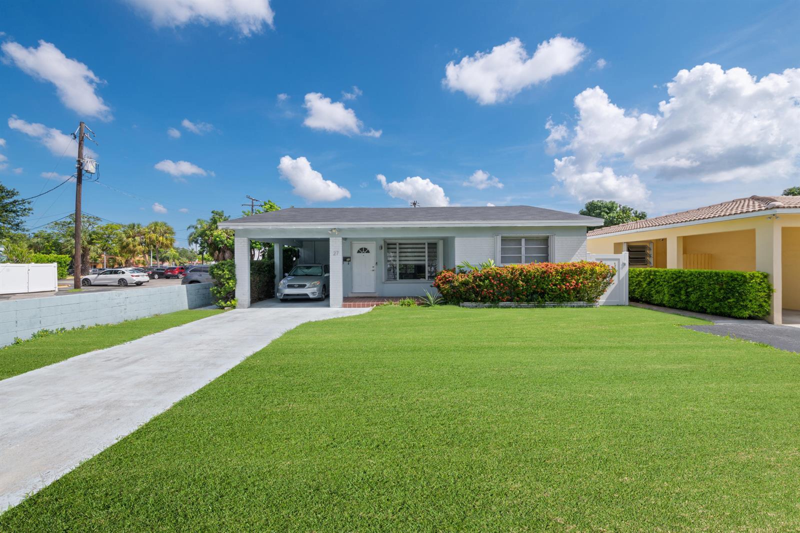27 SE 6TH Street, Dania Beach FL 33004