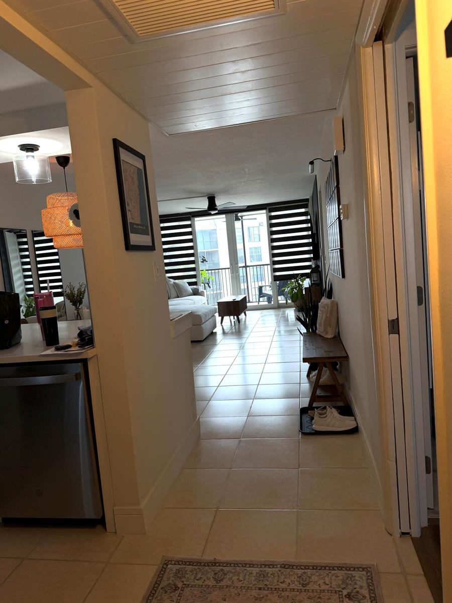 20 Royal Palm Way # 505, Boca Raton FL 33432