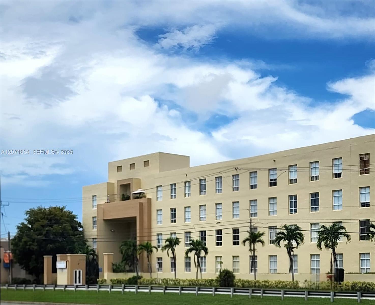 7420 W 20th Ave # 331, Hialeah FL 33016
