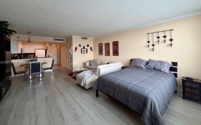 2501 S Ocean Dr, Hollywood FL 33019