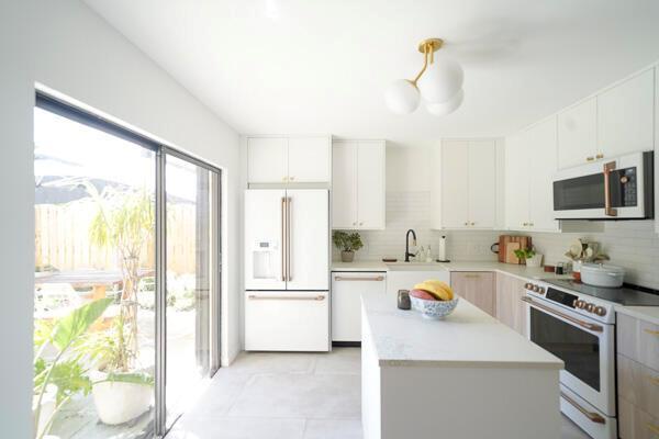 917 9TH Court, Palm Beach Gardens FL 33410