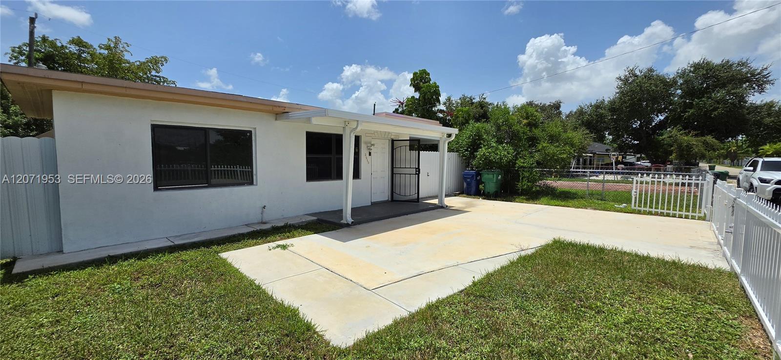 2230 Service Rd, Opa-Locka FL 33054