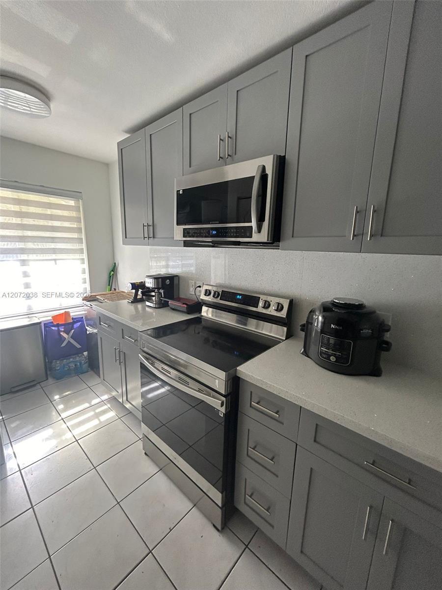 Miami, FL