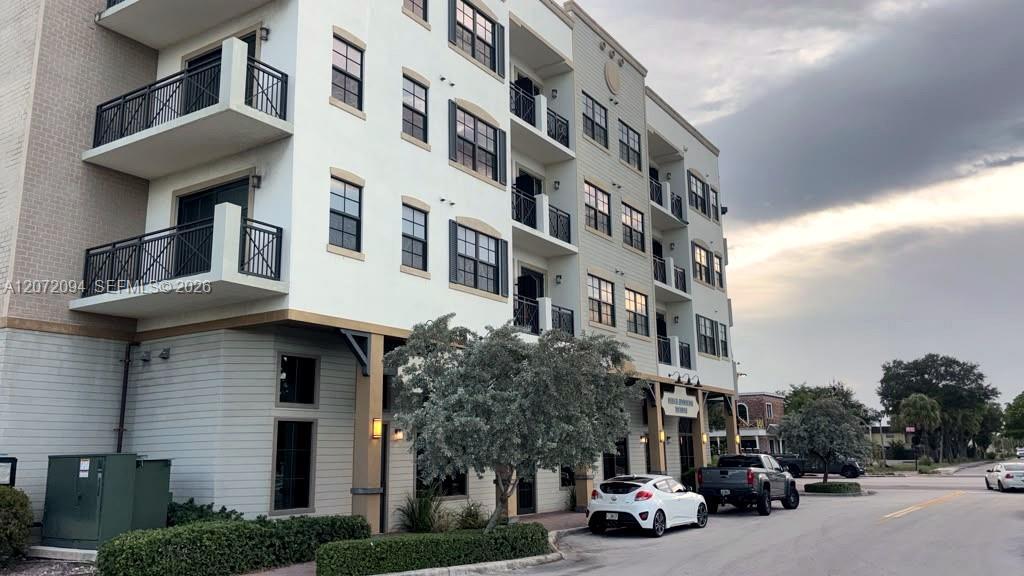 4100 SW 64th Ave # 408, Davie FL 33314