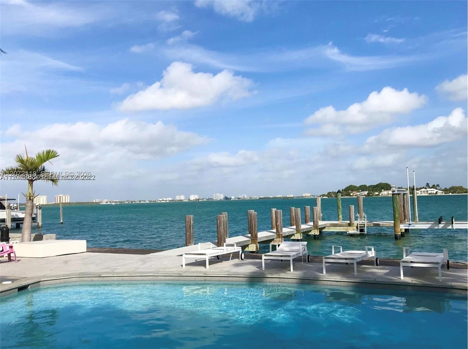 1741 Cleveland Rd, Miami Beach FL 33141