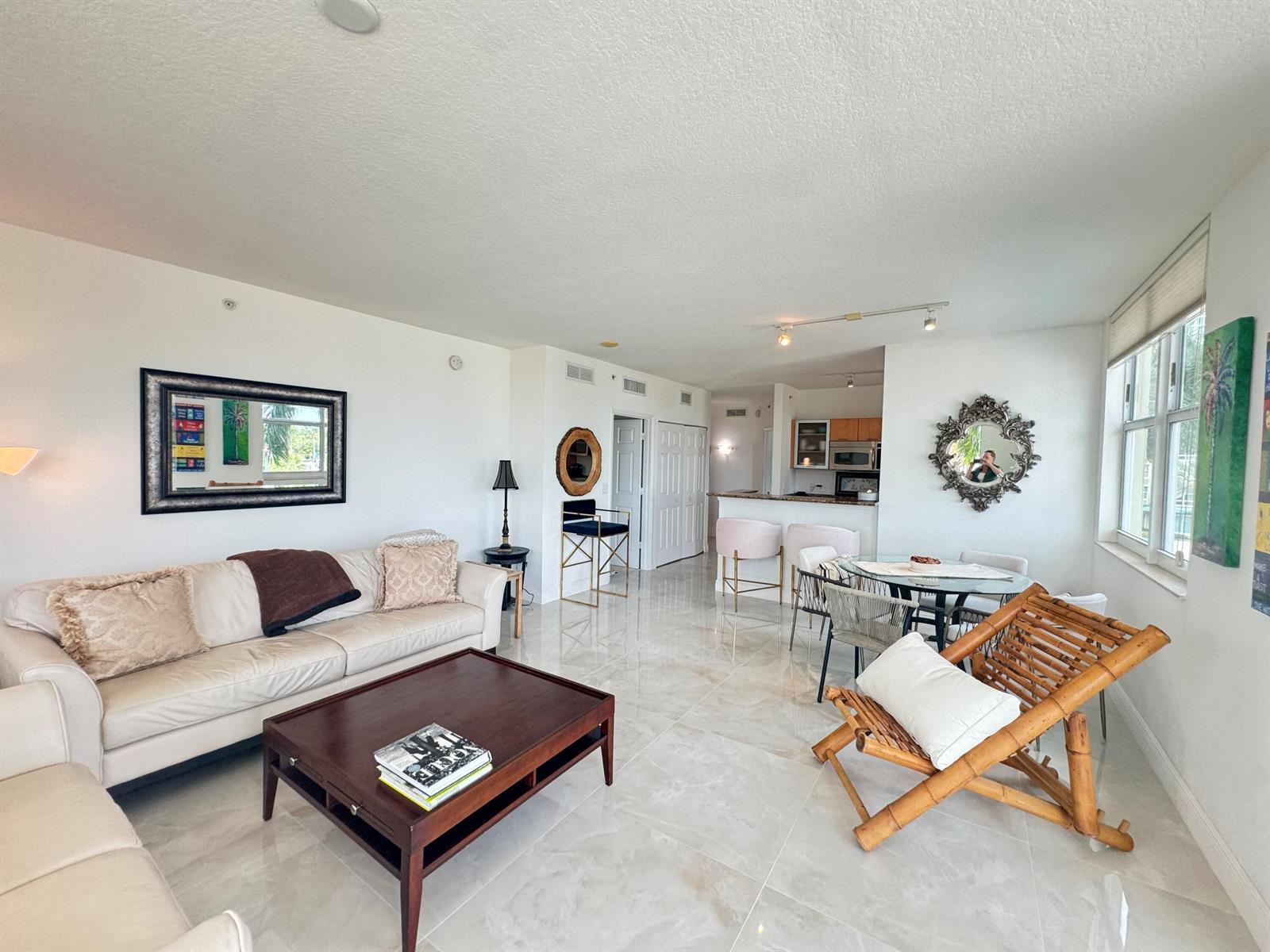 100 NE 6th Street # 307, Boynton Beach FL 33435