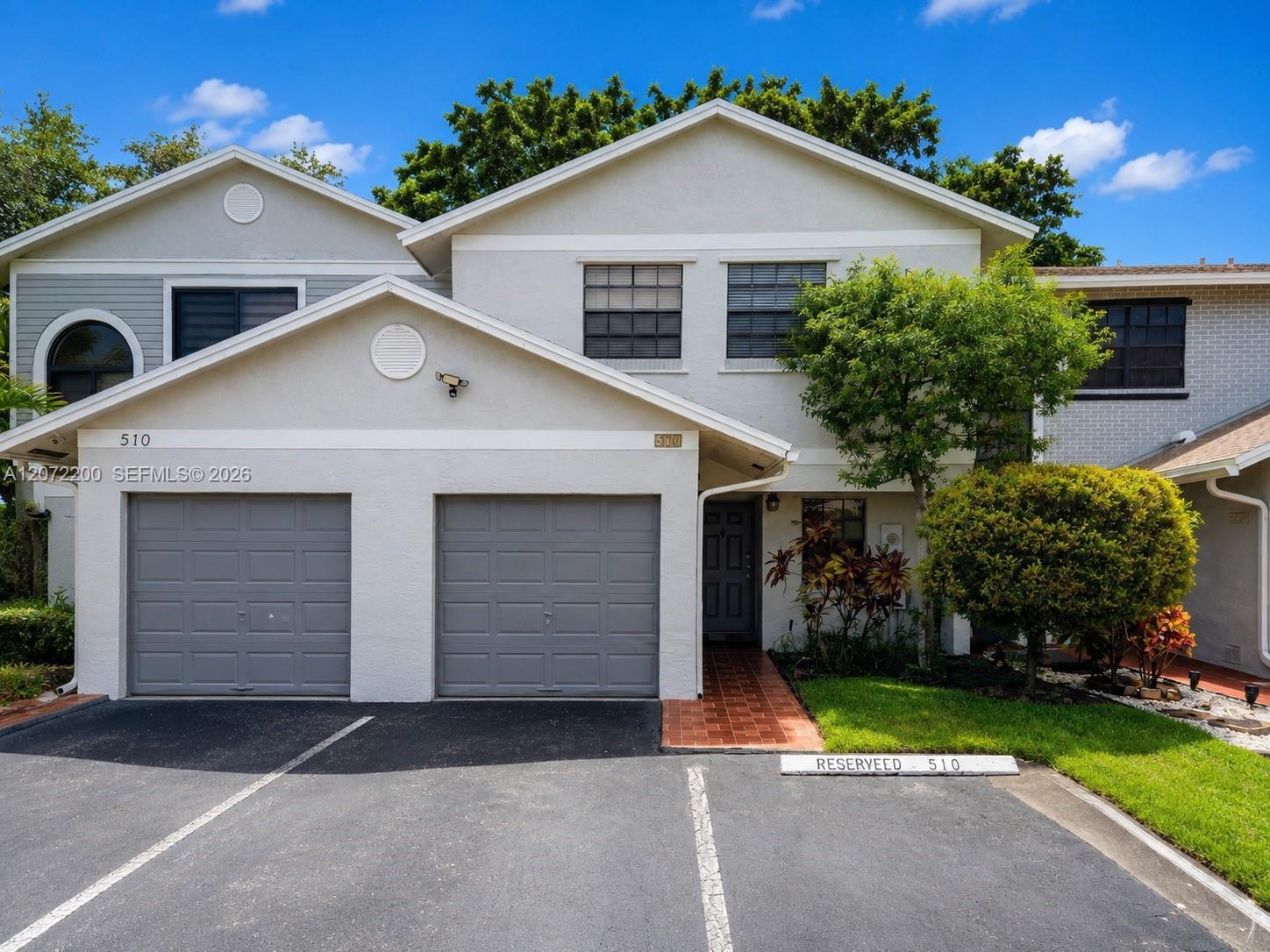 510 NW 103rd Ter, Pembroke Pines FL 33026