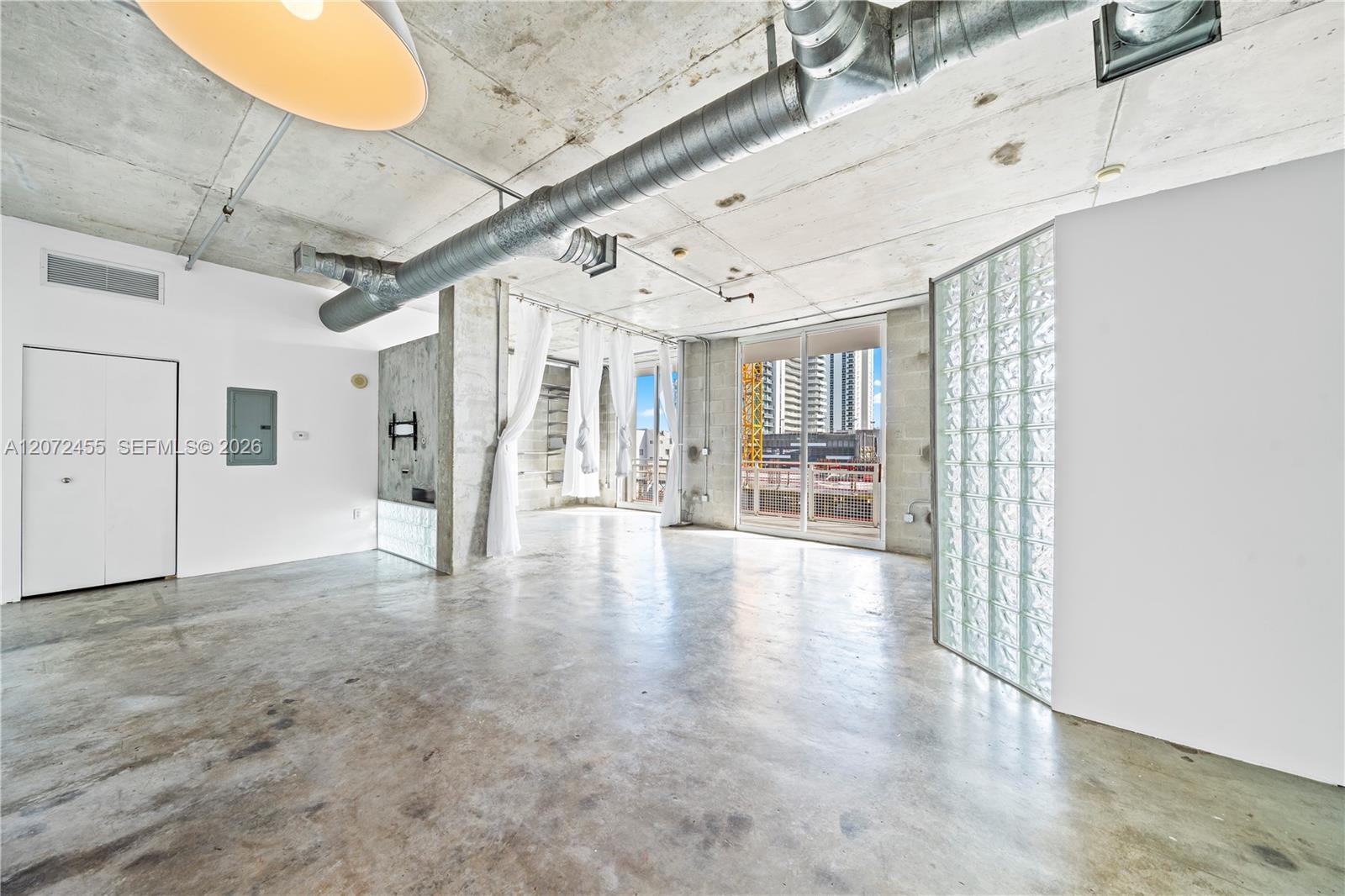 444 NE 30th St # 702, Miami FL 33137