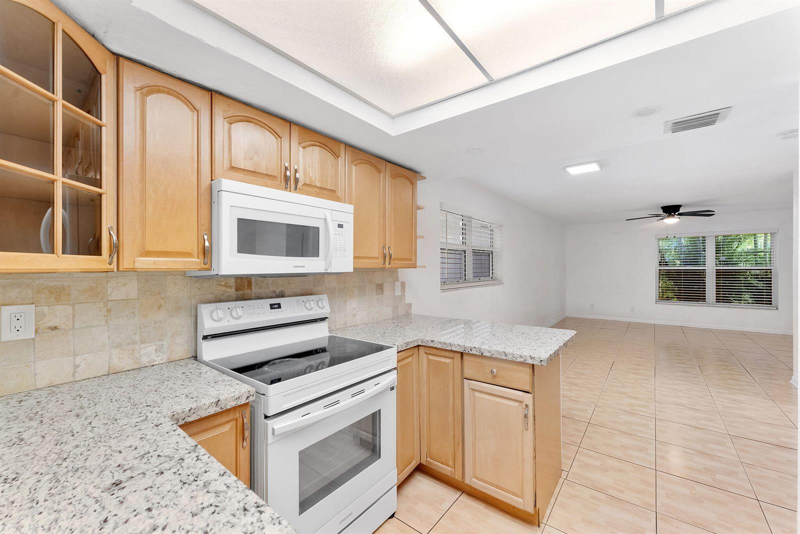 1945 NW 4th Avenue # 42c, Boca Raton FL 33432