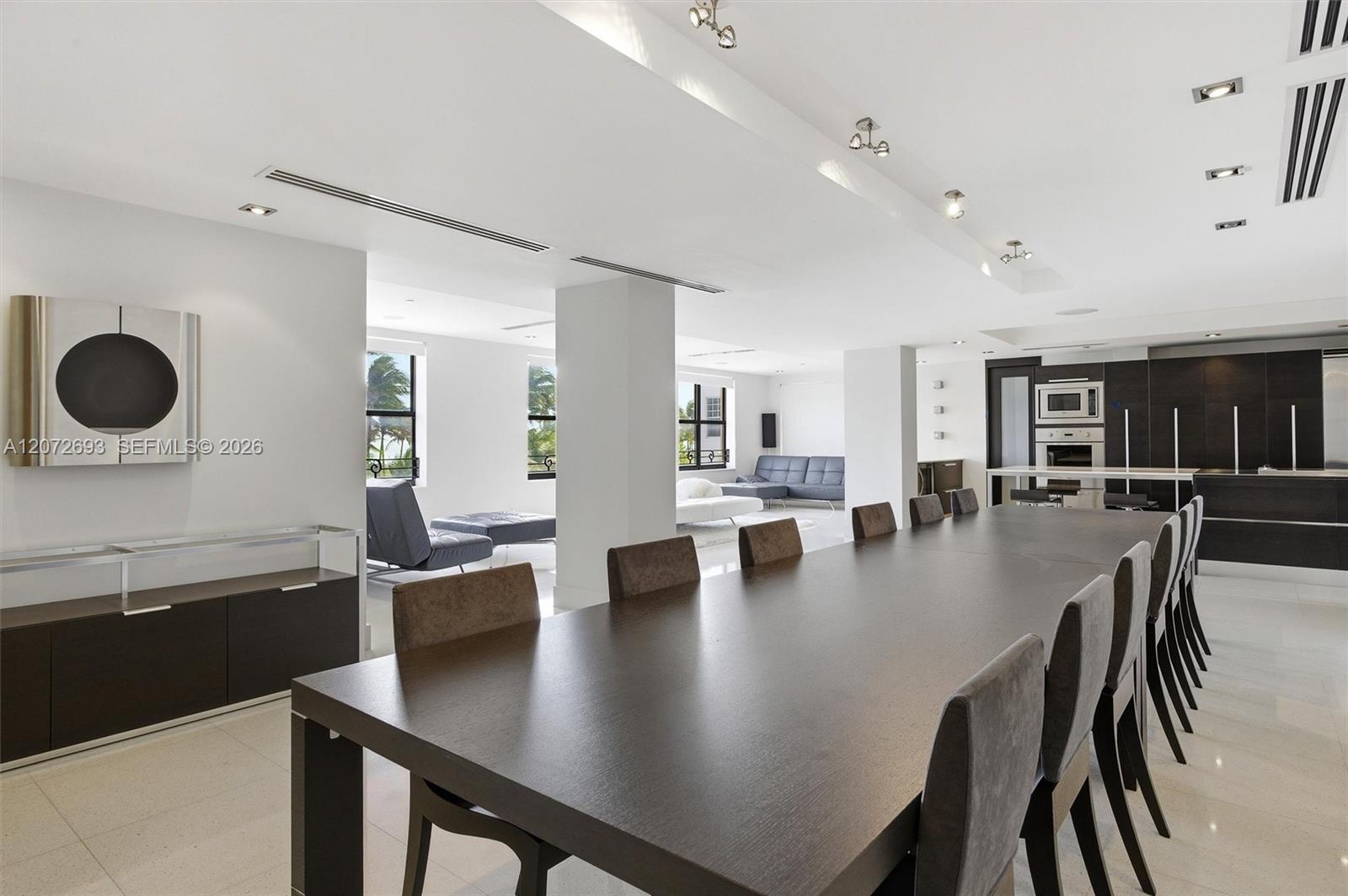 1330 Ocean Dr, Miami Beach FL 33139