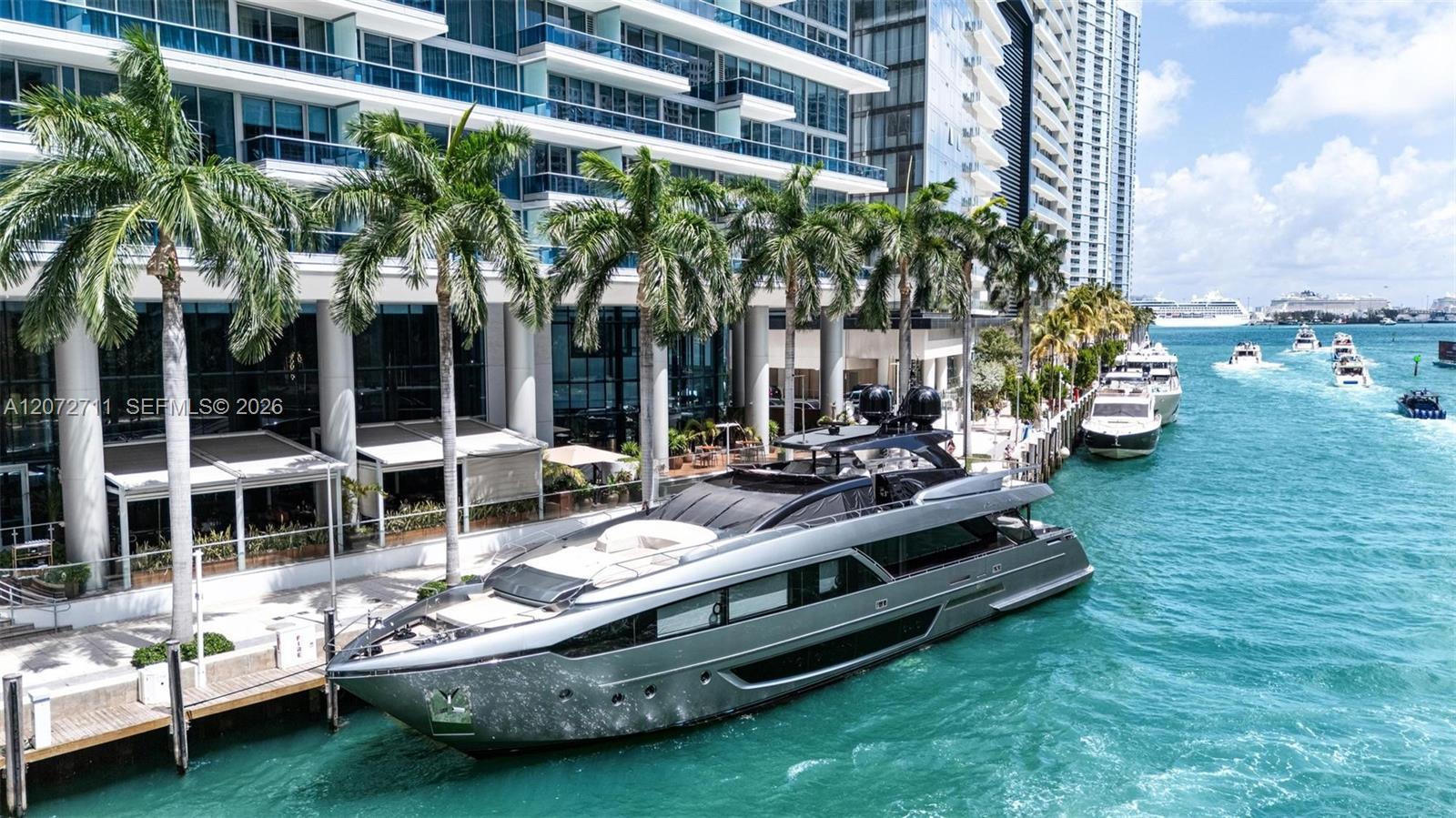 200 Biscayne Boulevard Way # 3311, Miami FL 33131