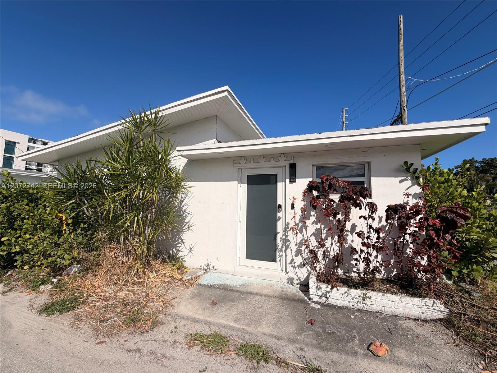 2036 Jackson St # 2, Hollywood FL 33020
