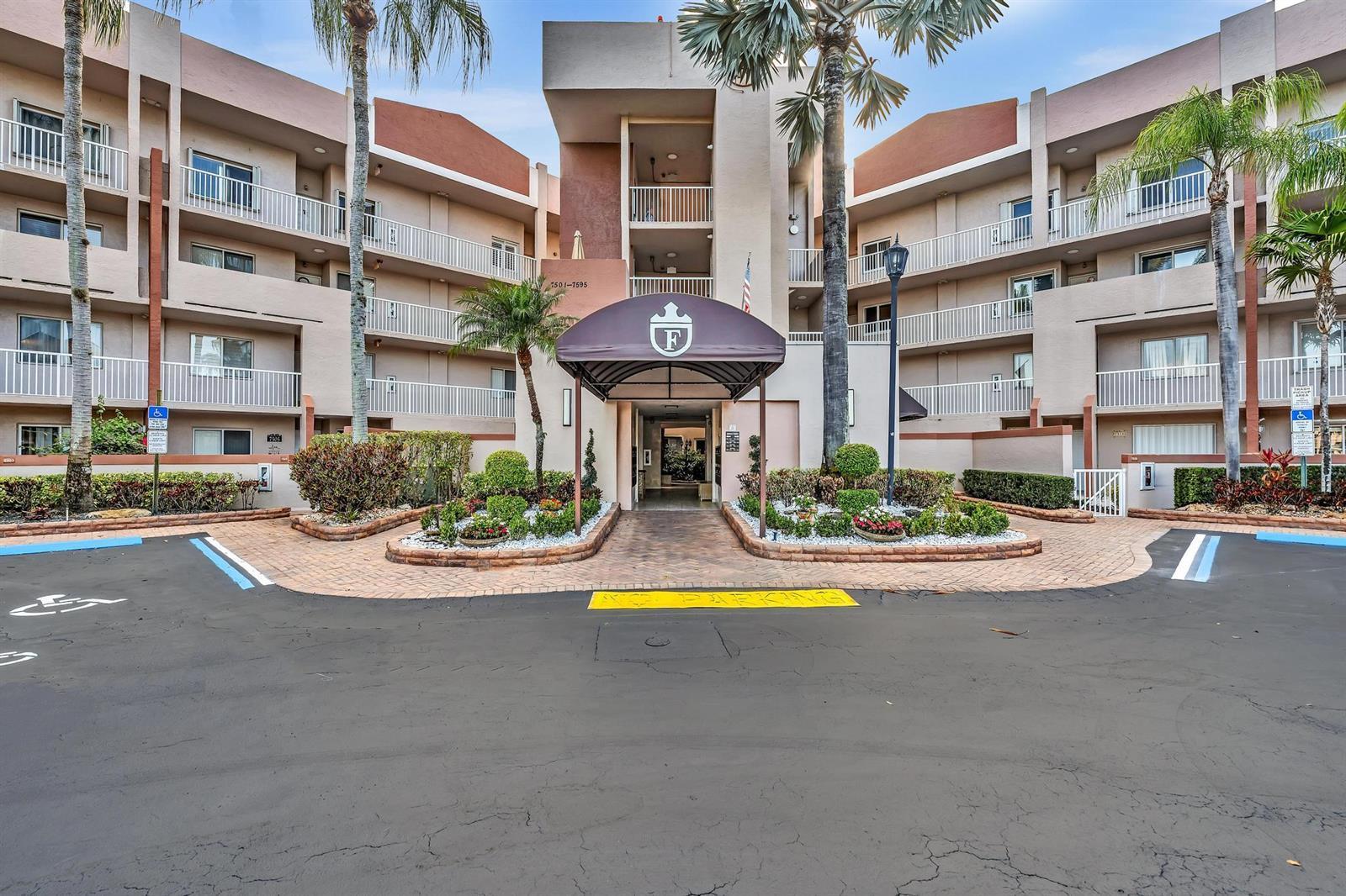 7557 GRANVILLE Drive # 305, Tamarac FL 33321