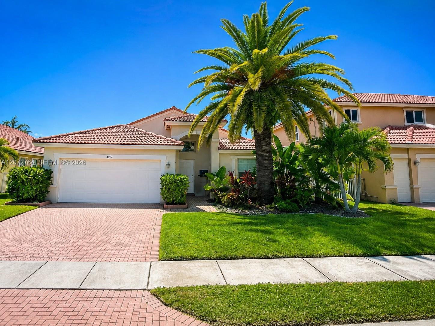 18724 SW 16th St, Pembroke Pines FL 33029
