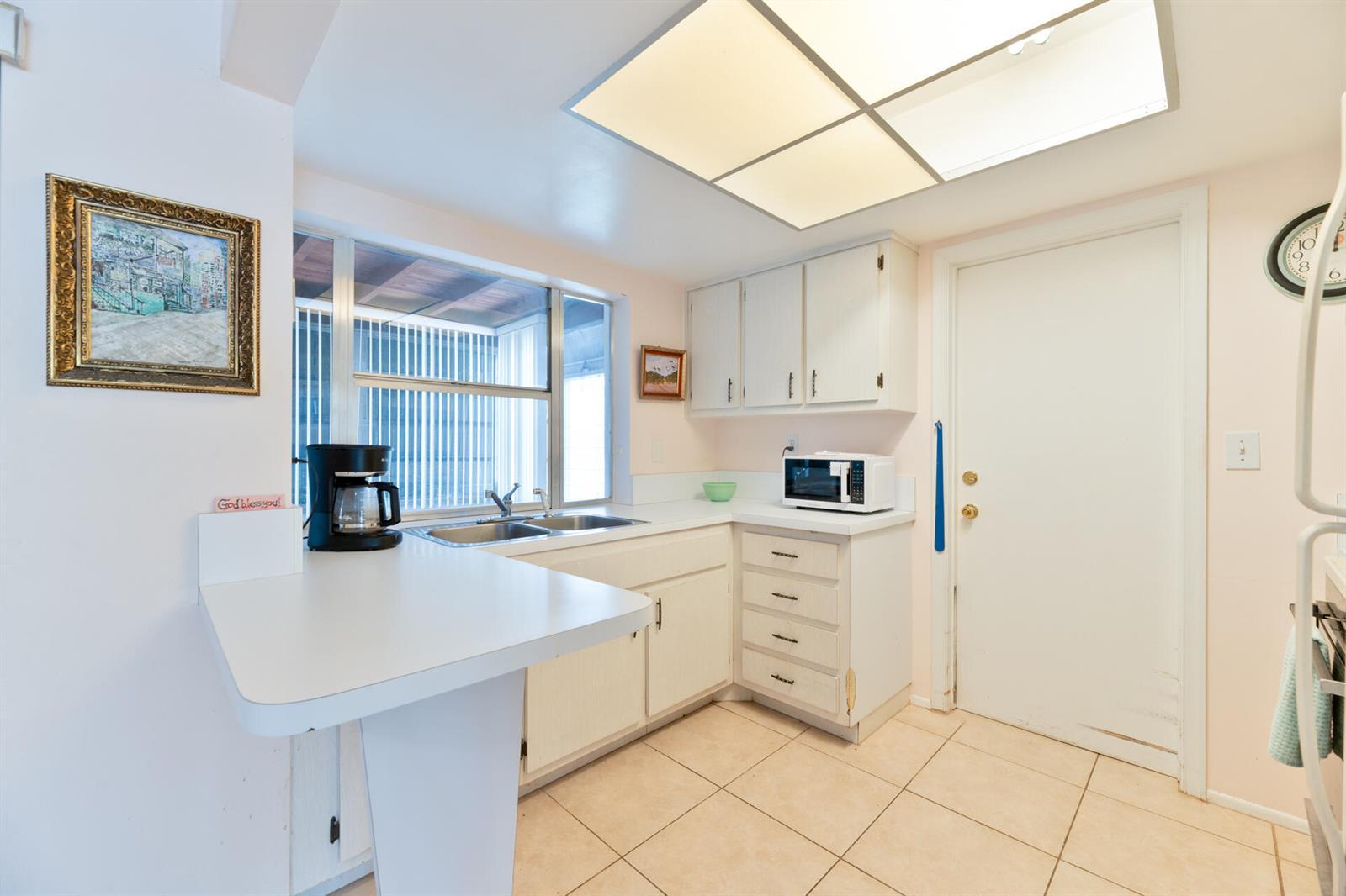 4500 NW 47th Court, Tamarac FL 33319