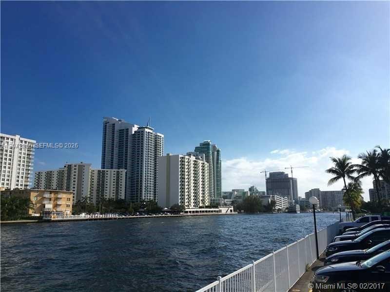 1000 Parkview Dr # 216, Hallandale Beach FL 33009