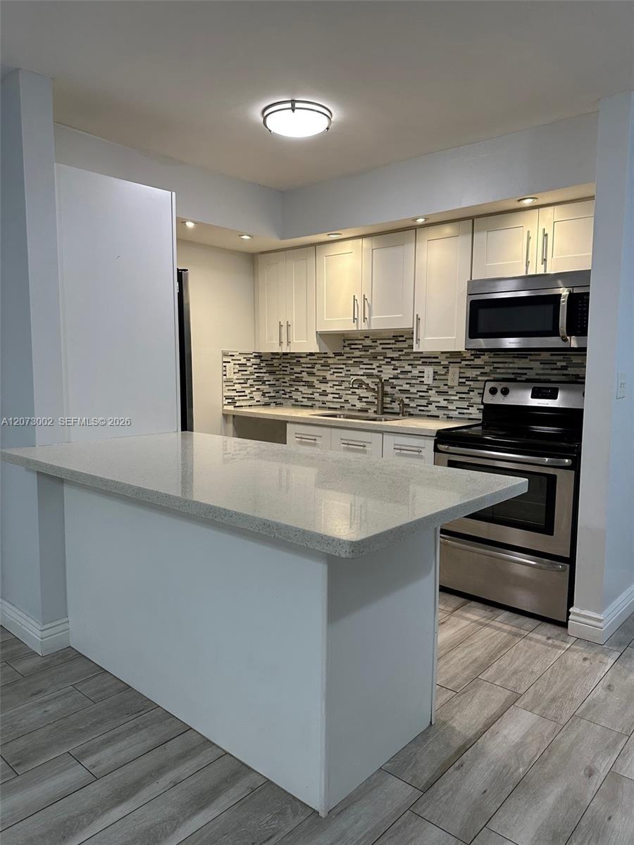 18875 NW 62nd Ave # 115, Hialeah FL 33015