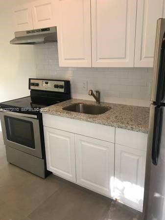 2600 NE 205th St # 2, Miami FL 33180