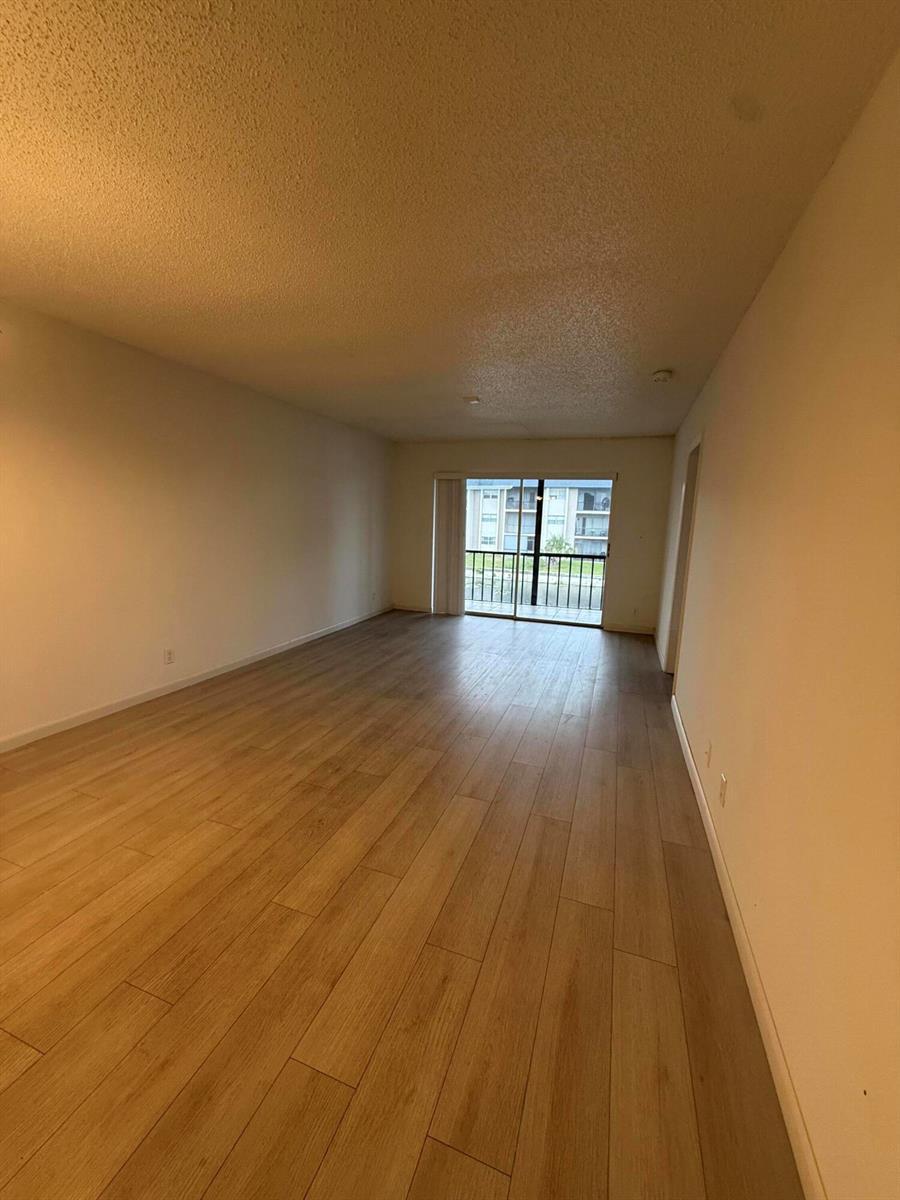 7925 S COLONY Circle S # 206, Tamarac FL 33321