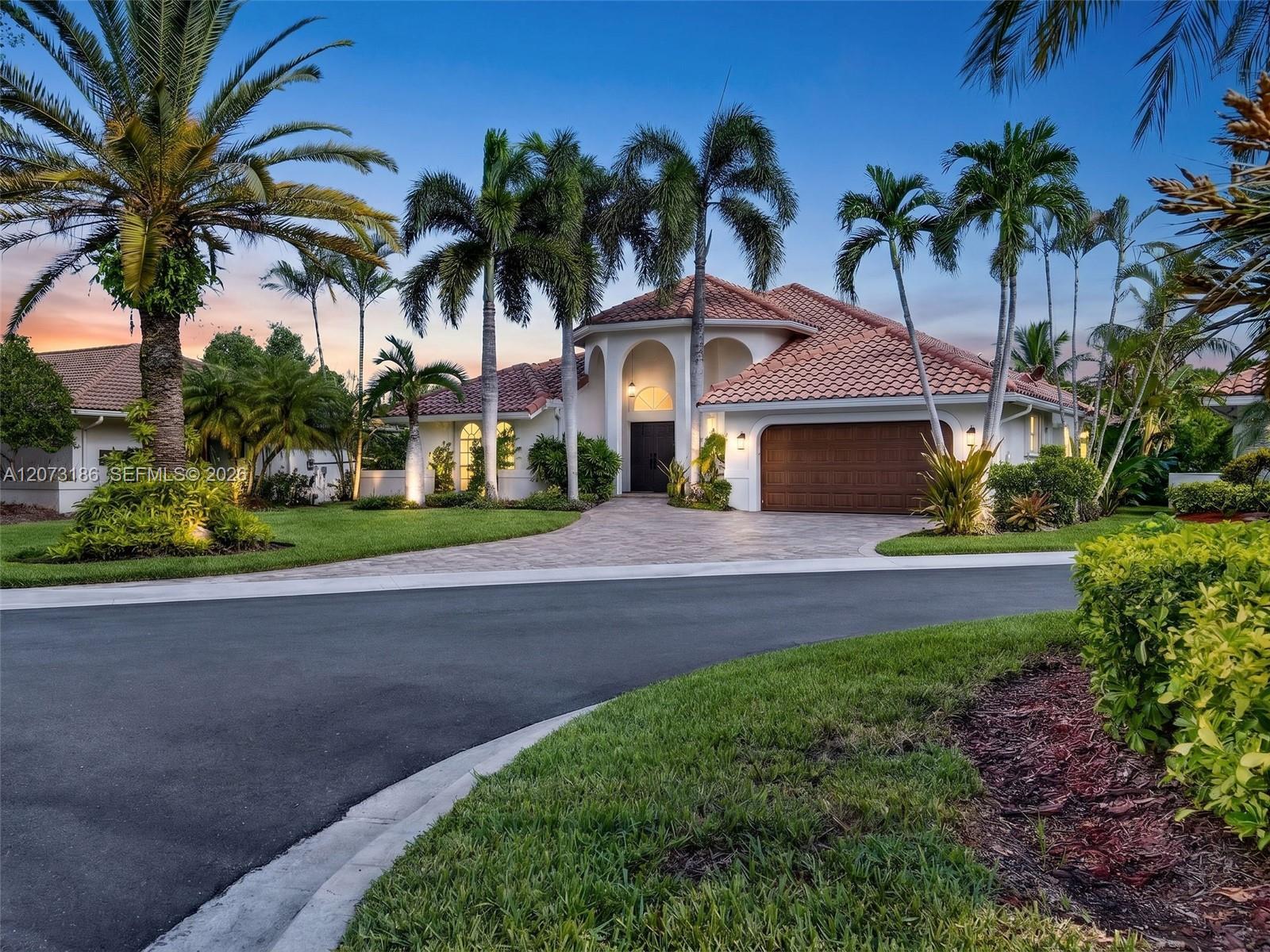 719 Crystal Ct, Weston FL 33326