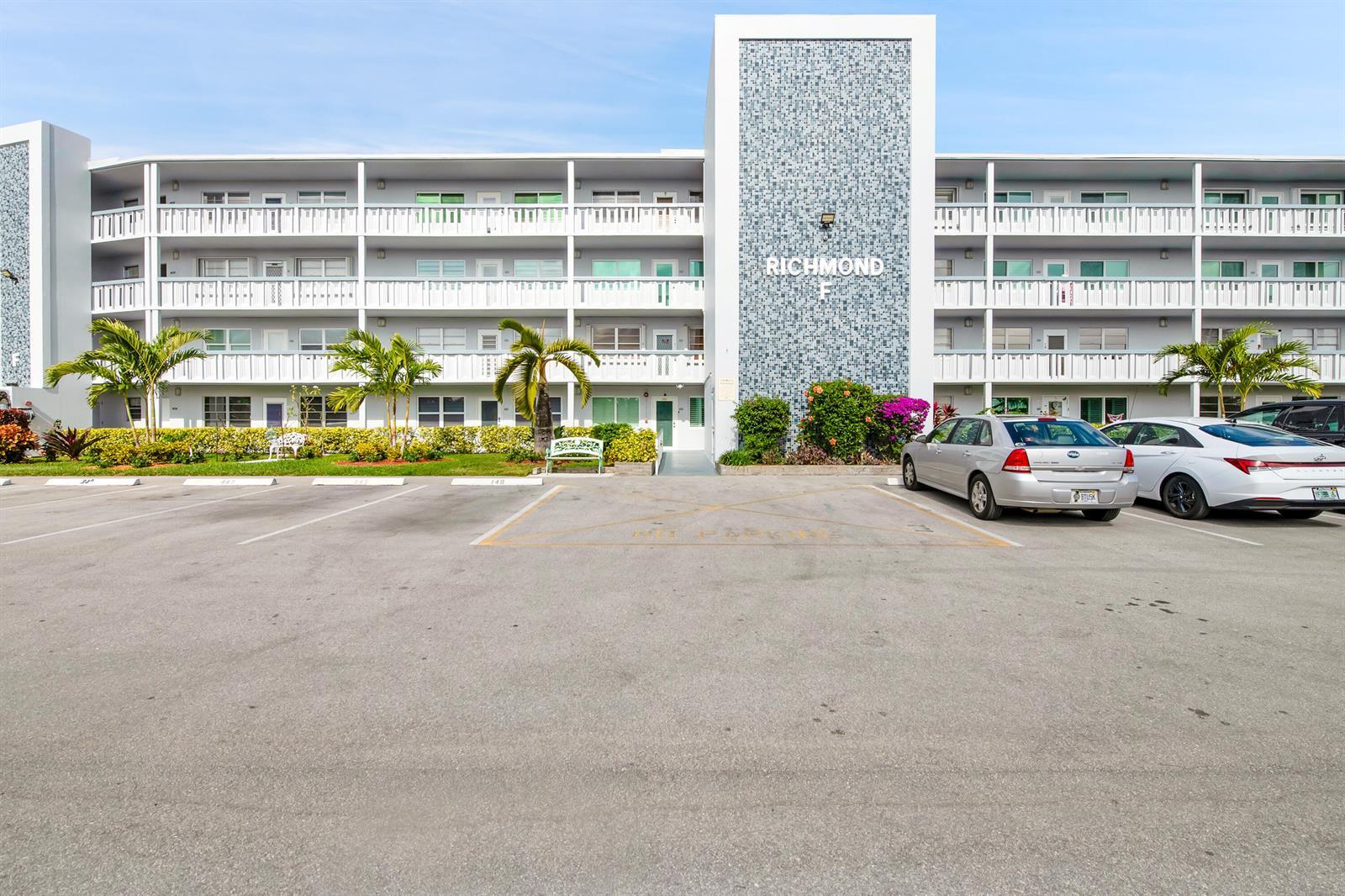 250 RICHMOND F # 250, Deerfield Beach FL 33442