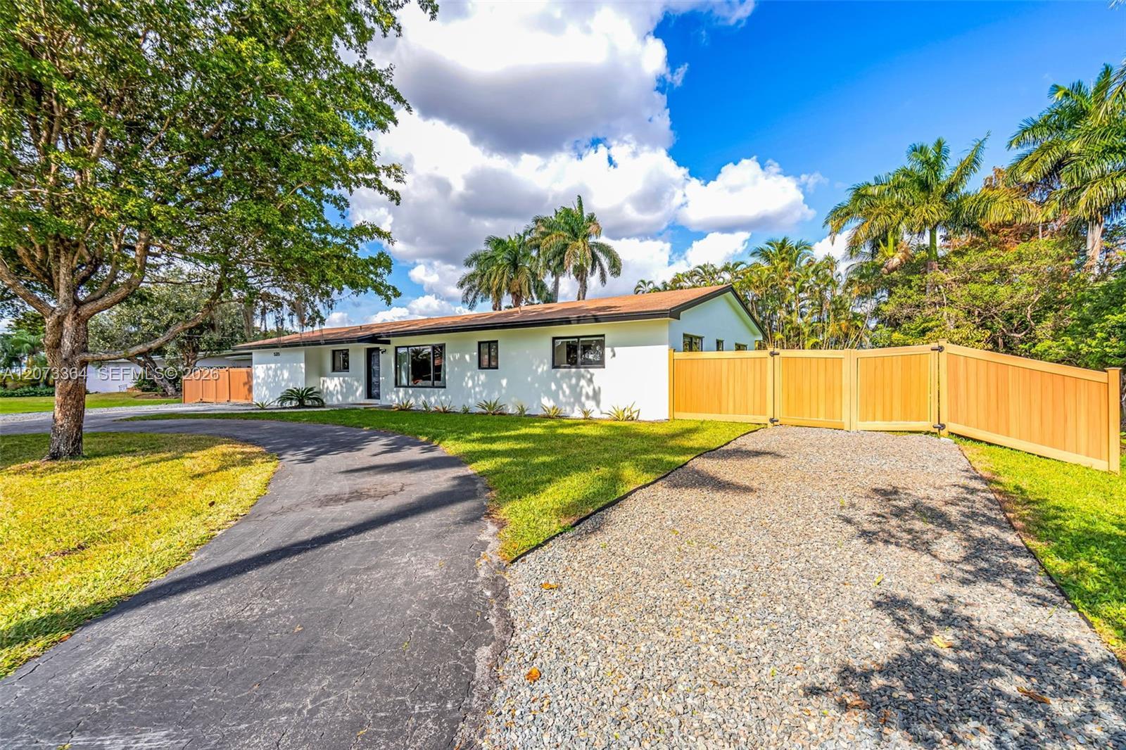 535 N Biscayne River Dr, Miami FL 33169