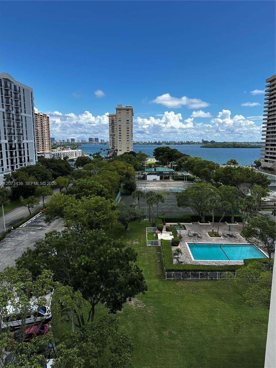 Miami, FL