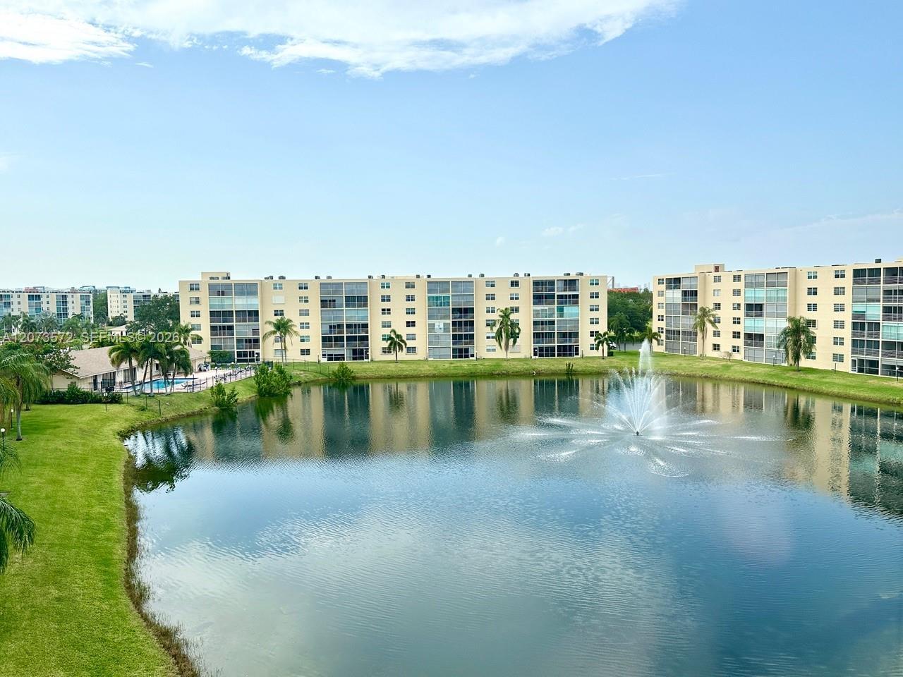 441 SE 3rd St # 501, Dania Beach FL 33004