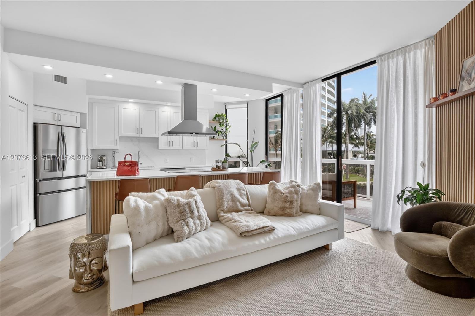 20185 E Country Club Dr # 204, Aventura FL 33180