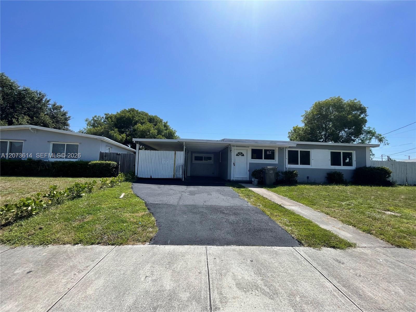 3731 SW 32nd Ave, West Park FL 33023