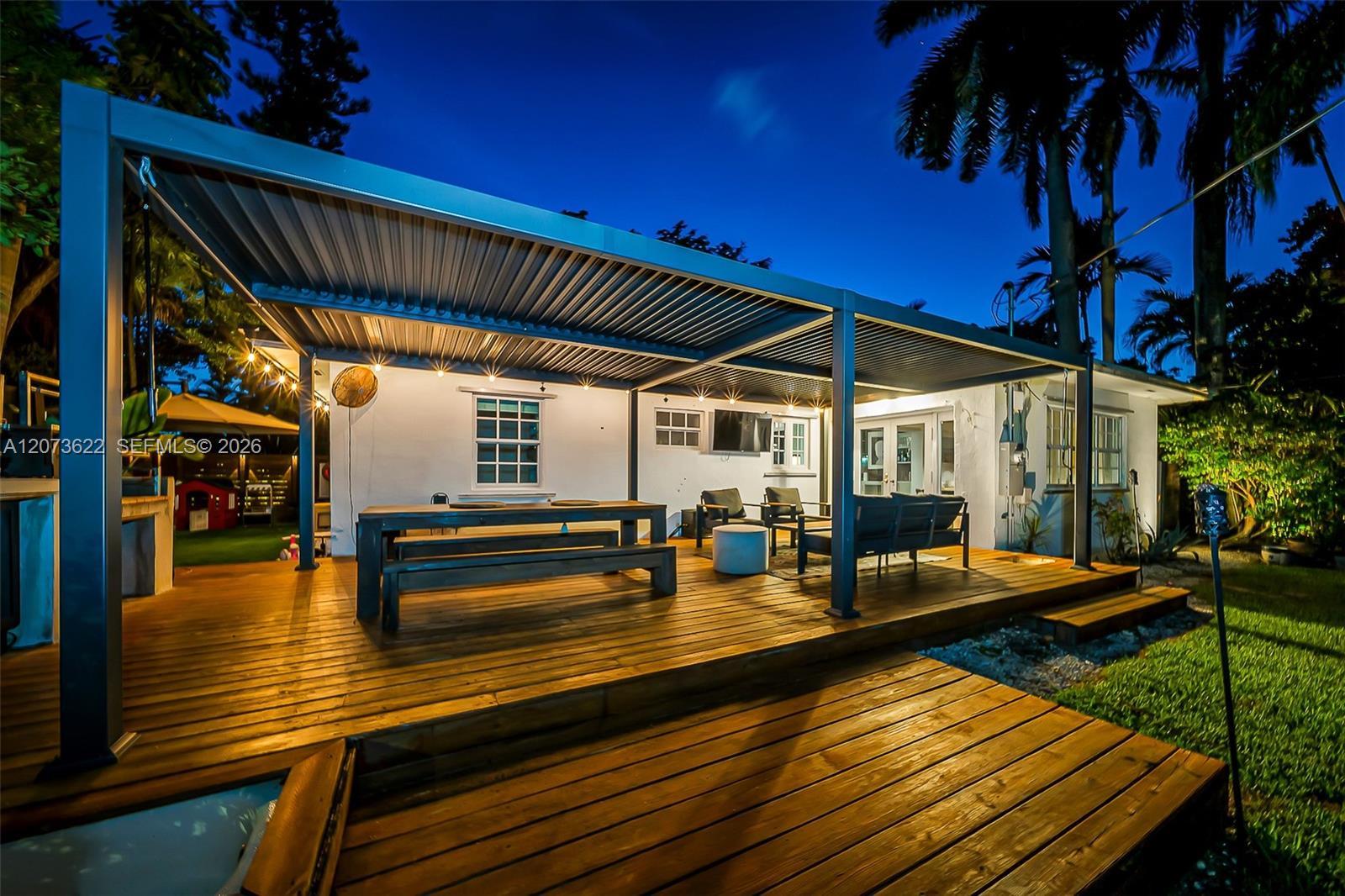 10627 NE 11th Ave, Miami Shores FL 33138