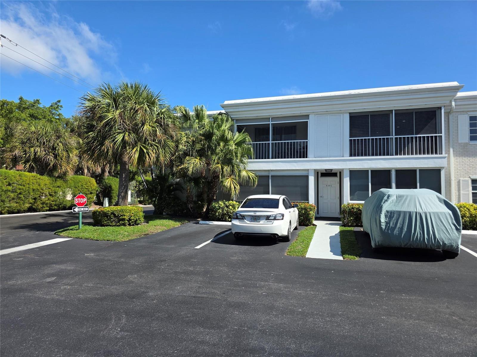 6391 Bay Club Drive # 4, Fort Lauderdale FL 33308