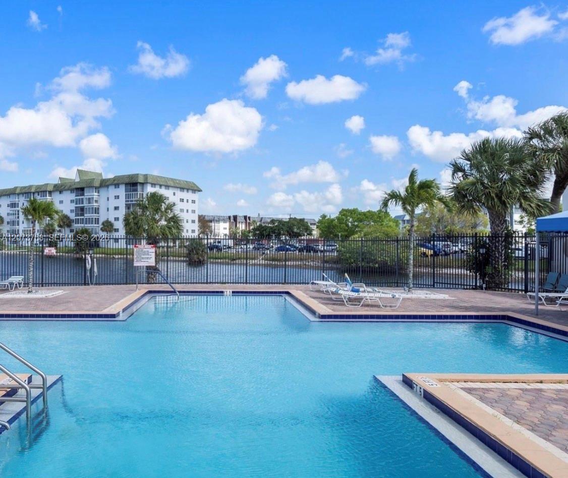 4851 NW 21st St # 510, Lauderhill FL 33313