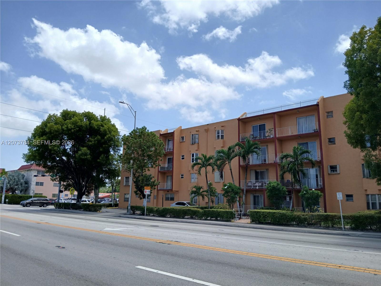 6200 W Flagler St # 208, Miami FL 33144