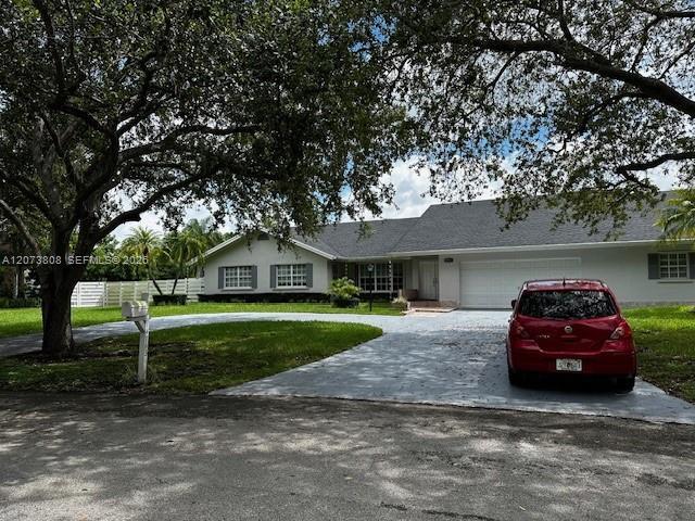 14763 SW 152nd Pl, Miami FL 33196