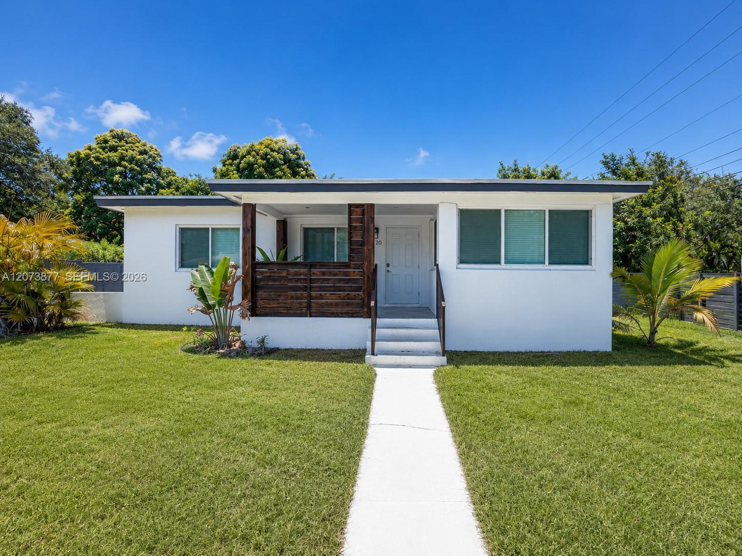 1800 NE 154th St, North Miami Beach FL 33162