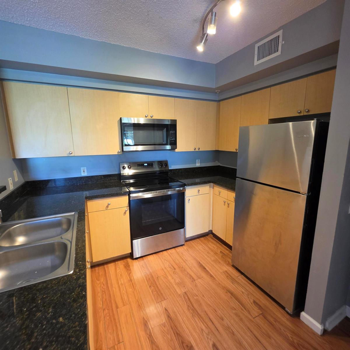 1919 Van Buren Street # 404a, Hollywood FL 33020
