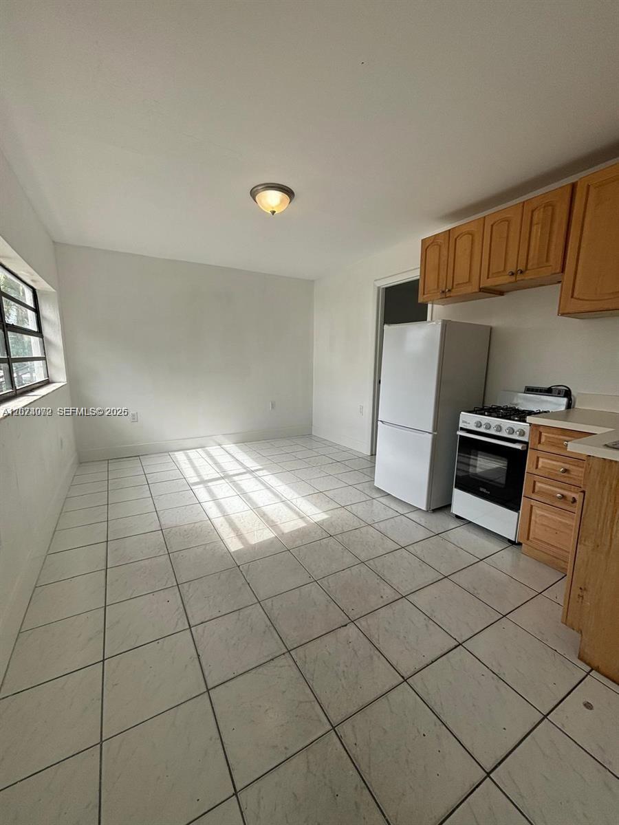 1660 SW 24th Ave # 0, Miami FL 33145
